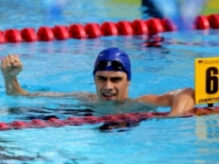 O nadador tem marca para ir às Olimpíadas nos 200m costas e 200m borboleta.