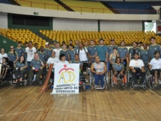 ADD viajou para Brasília com 17 paraatletas de atletismo e 3 de natação.