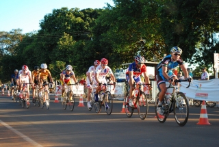 O I GP de Ciclismo de Nova Alvorada do Sul contou com a participação de 105 atletas.