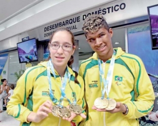 Gabriela Mendonça e Davi Wilker conquistaram medalhas
