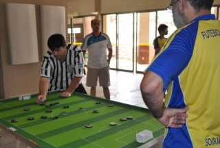 Christian Camillo representa MS na Copa do Brasil de futebol de mesa.