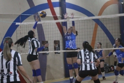 Xandão X UPMP - Segundona de Voleibol Escolinha do Leomar/Colégio São Francisco