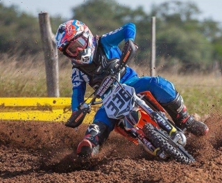 Luan Amaral busca nova vitória no Paraguai (Foto: Thyago Lorentz/Amaral Racing)