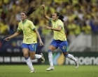 Com dois gols de Marta, Seleção Brasileira goleia Jamaica por 4 a 0