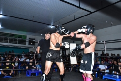 Campeonato de Muay Thay Eight Guns Fight - Salão social Amoc II