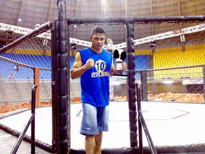 Lutador três-lagoense é campeão em Marília