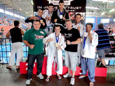 Equipe Boi fatura nove medalhas em Rio Preto