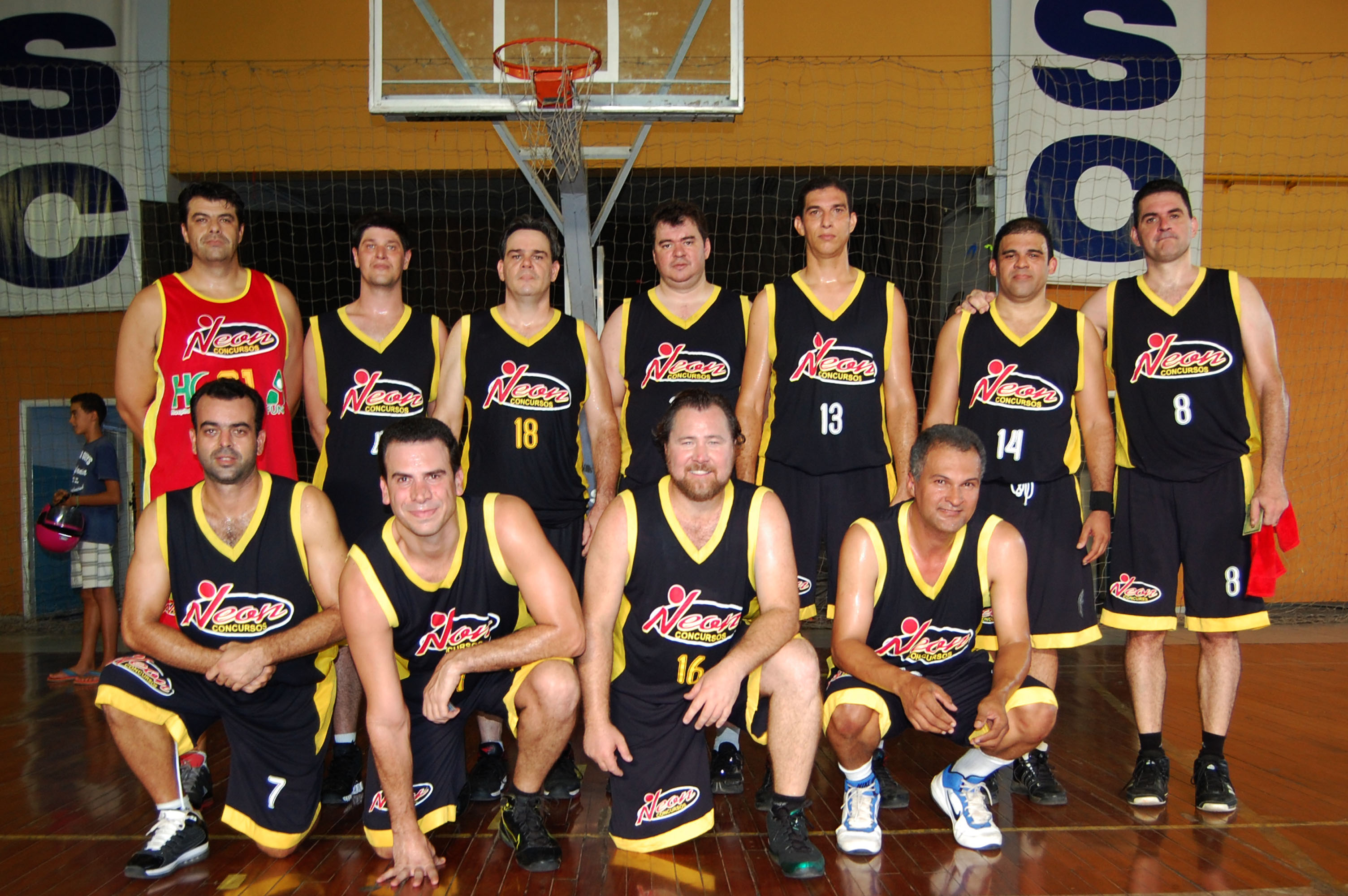 Neon Concursos A e Aggil vencem na 2ª rodada da Copa SESC Master