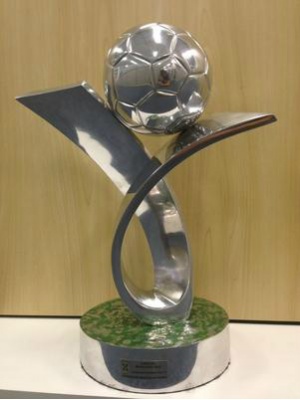 CBF confirma entrega de taça ao Palmeiras no jogo de Campo Grande