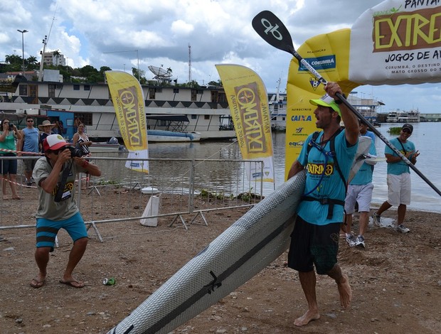 Bicampeão brasileiro de stand up paddle vence maratona inédita