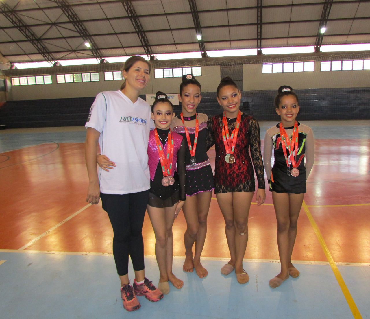 Ginastas do Projeto da Prefeitura participam de competição nacional em Brasília