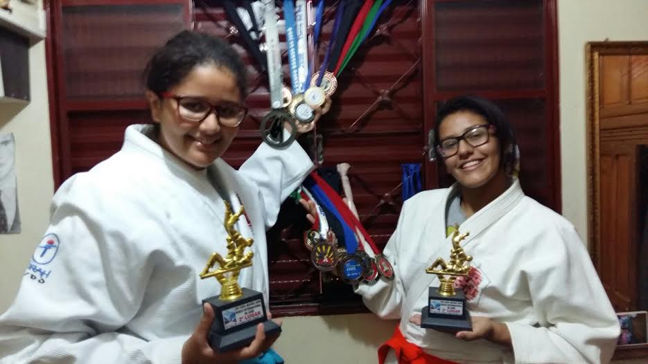 Precoces, irmãs ganham mais de 30 medalhas, mas sofrem com a falta de patrocínio