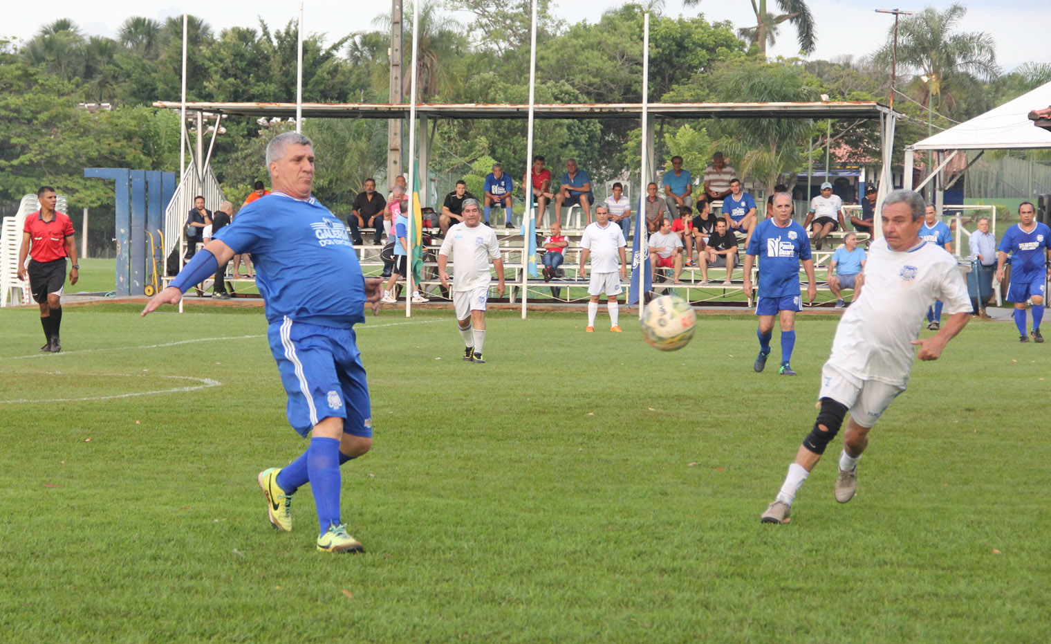 Rádio Clube encerra Copa do Entardecer com decisões equilibradas e muita festa