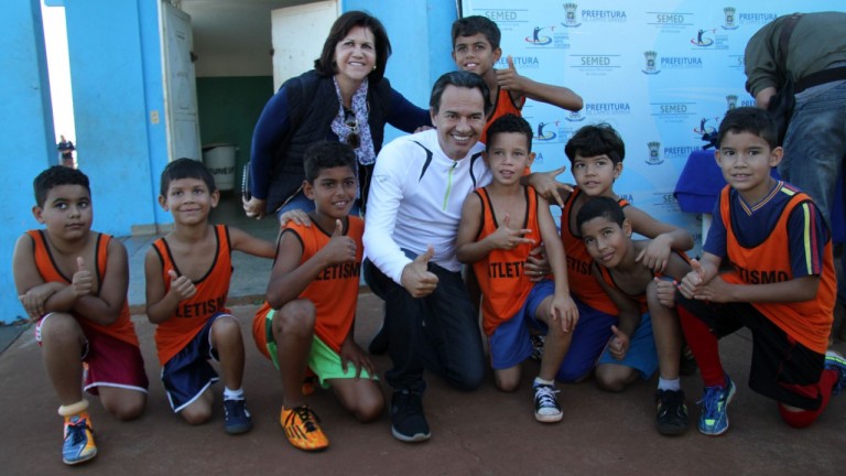Prefeitura lança festivais esportivos da Rede de Ensino
