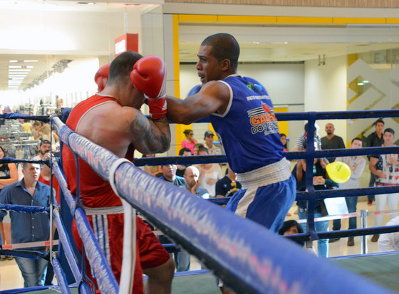 Combates acirrados marcam 2ª etapa do Estadual de Boxe