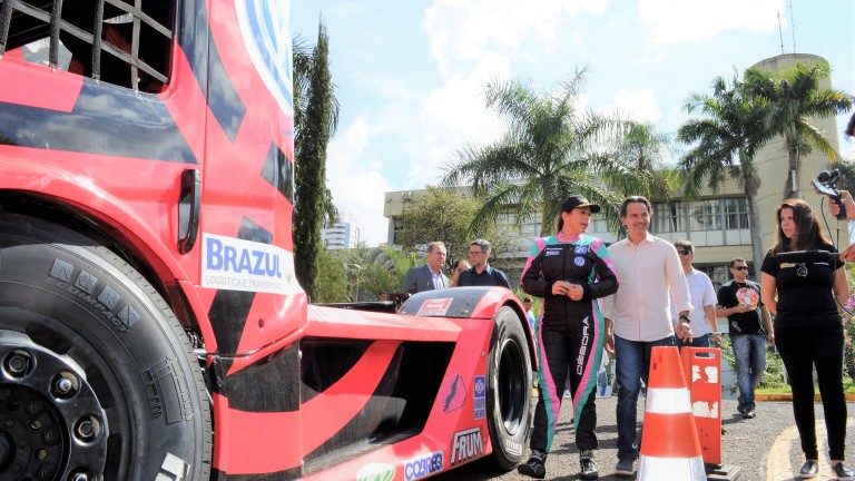Caminhões da Copa Truck chegam a Campo Grande