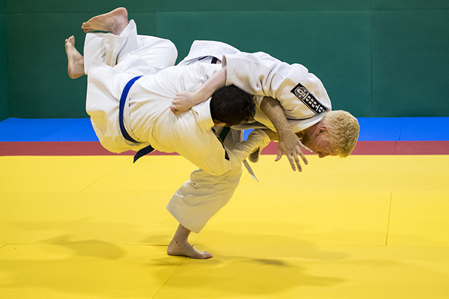 Atleta de MS leva dois ouros nos Jogos Paralímpicos Universitários