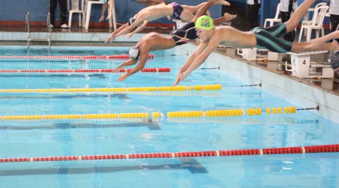 Jojums: Medalhistas na etapa nacional vencem na natação