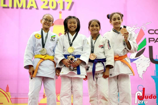 Douradenses voltam do Peru com quatro medalhas