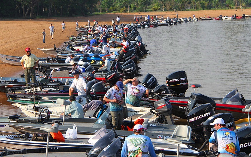 Naviraí promove torneio de pesca no Rio Amambai