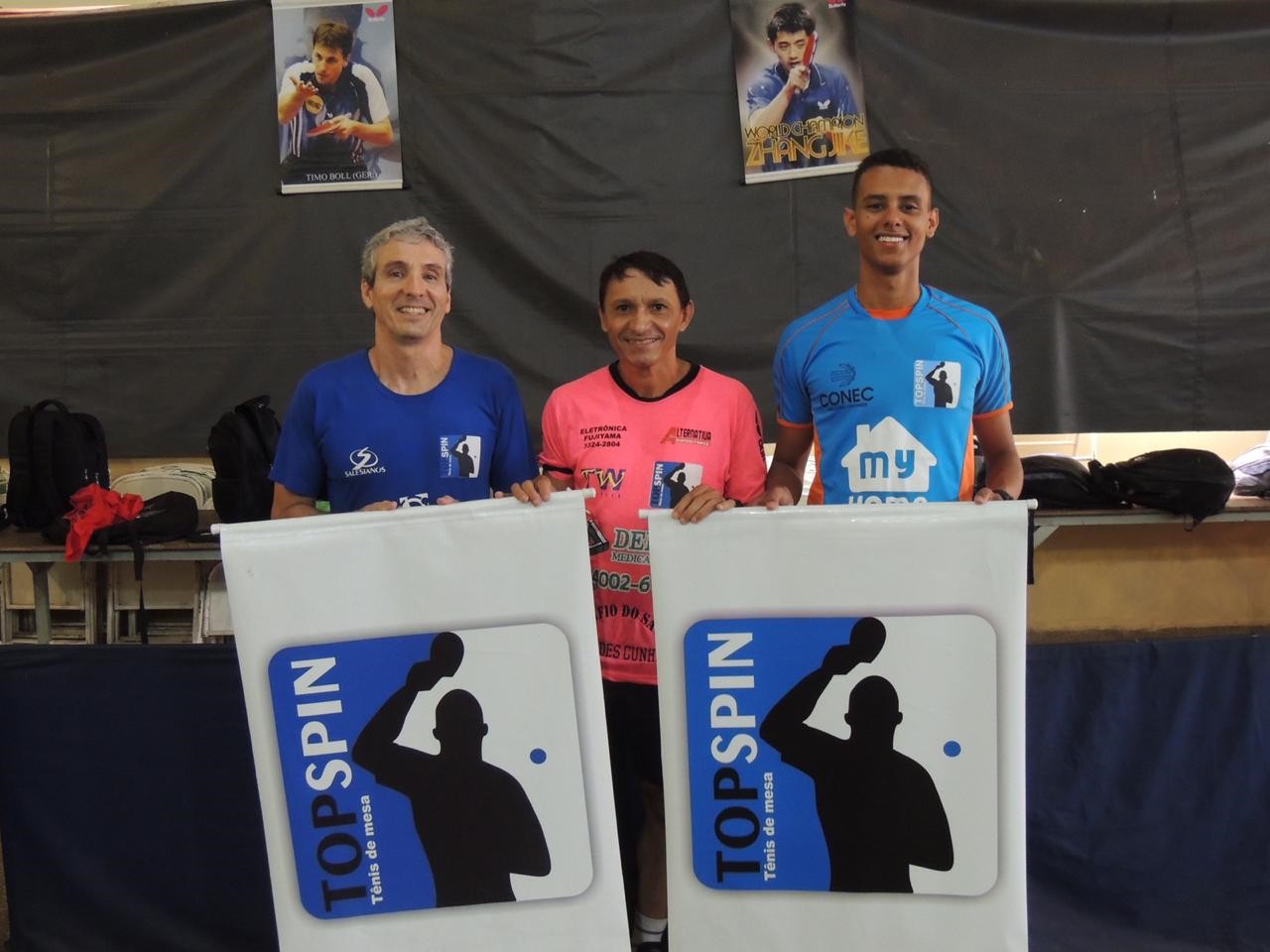Associação Top Spin promove torneio com premiação em dinheiro