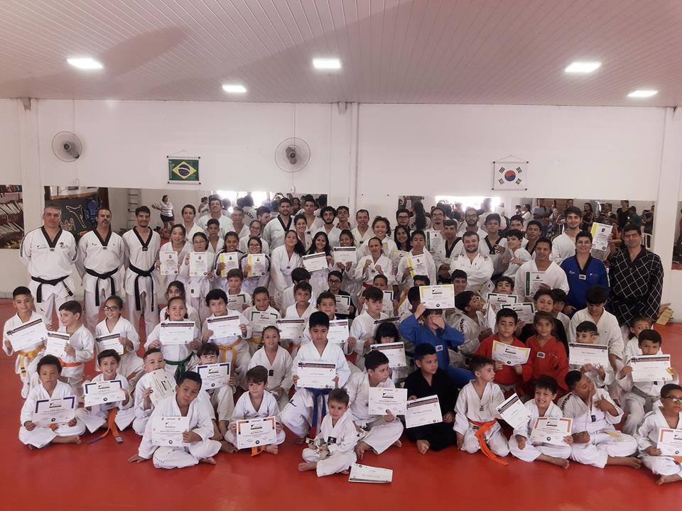 Associações de Taekwondo da capital realizam 1º Exame de Faixa Colorida