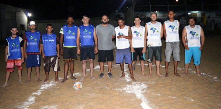 Detentos de Três Lagoas participam de torneio de futebol de areia