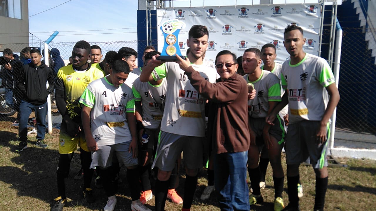 Equipe três-lagoense participa de Copa Internacional de Futebol de Base