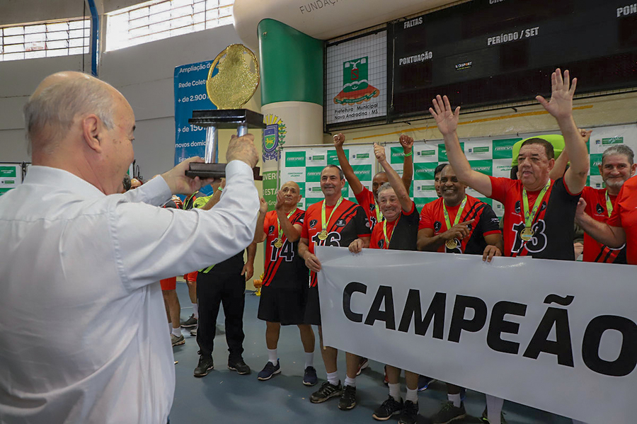 Equipe masculina de Vôlei Adaptado de Nova Andradina conquista o ouro