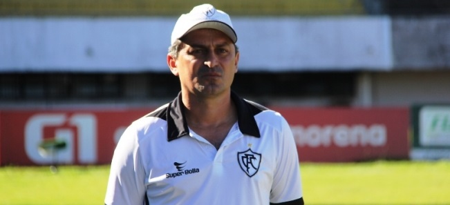 Campeão em 2017, Douglas Ricardo assume Corumbaense
