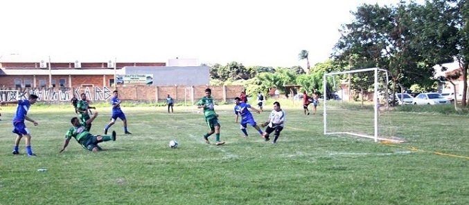 Duas competições de futebol suíço agitam Dourados neste sábado