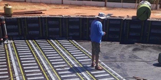 Piscina do parque Jacques da Luz e Ayrton Senna seguem em obras