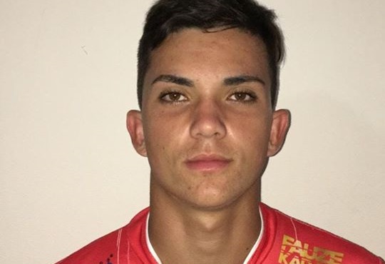 Douradense é aprovado em teste de equipe do interior de SP