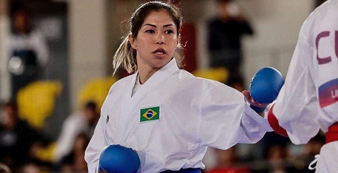 Carateca treina com seleção de taekwondo com foco em Tóquio