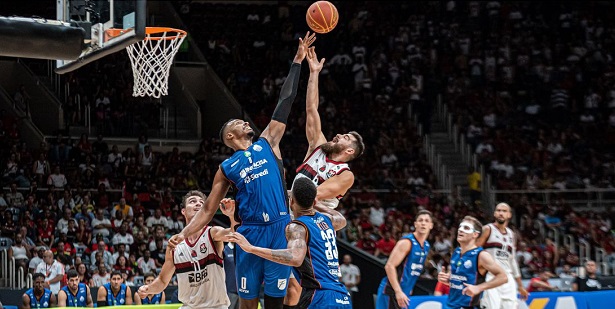 Equipes do NBB buscam reforços e miram retorno da competição