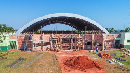 Prefeitura de Bataguassu constrói novo ginásio poliesportivo