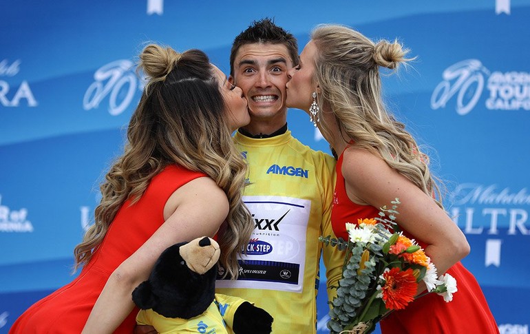 Tour de France aceita petição e bane modelos de cerimônia do pódio