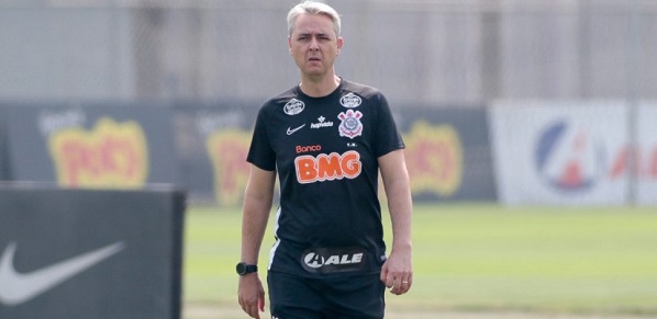 Caiu! Tiago Nunes é demitido do Corinthians, após derrota no dérby