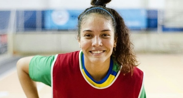 Atleta de MS busca ajuda financeira para jogar basquete nos EUA