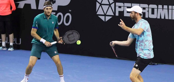 Brasileiros estão na semifinal em torneios da ATP
