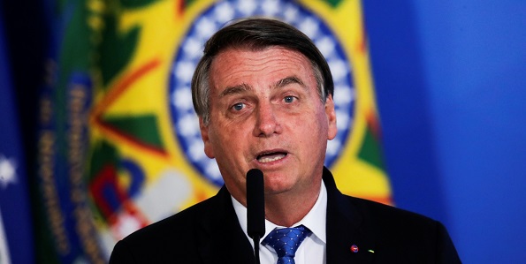 Presidente sanciona auxílio emergencial para setor esportivo, com vetos