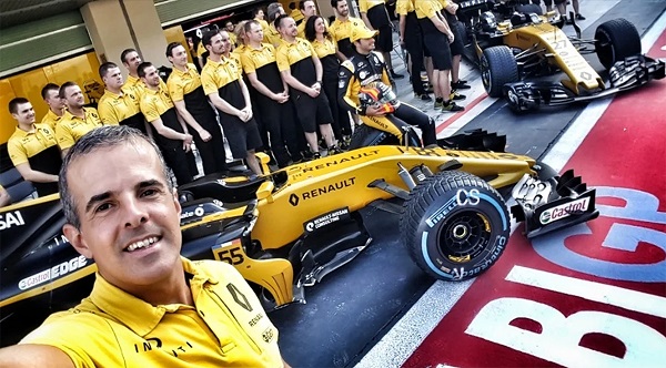 Ex-chefe de motores da Renault na F1 conversa com alunos do Sesi