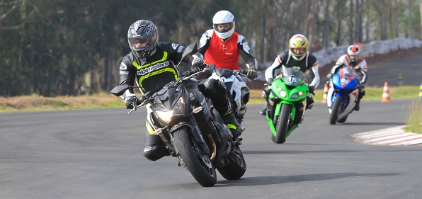Track Day leva motovelocidade a pilotos de Campo Grande
