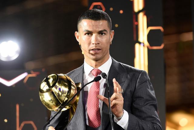 Cristiano Ronaldo é eleito maior jogador do século XXI