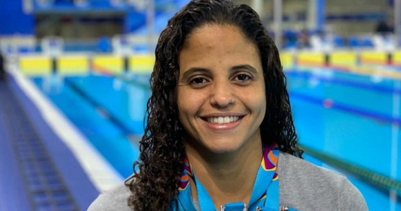 Etiene Medeiros é eleita melhor nadadora da década no Brasil