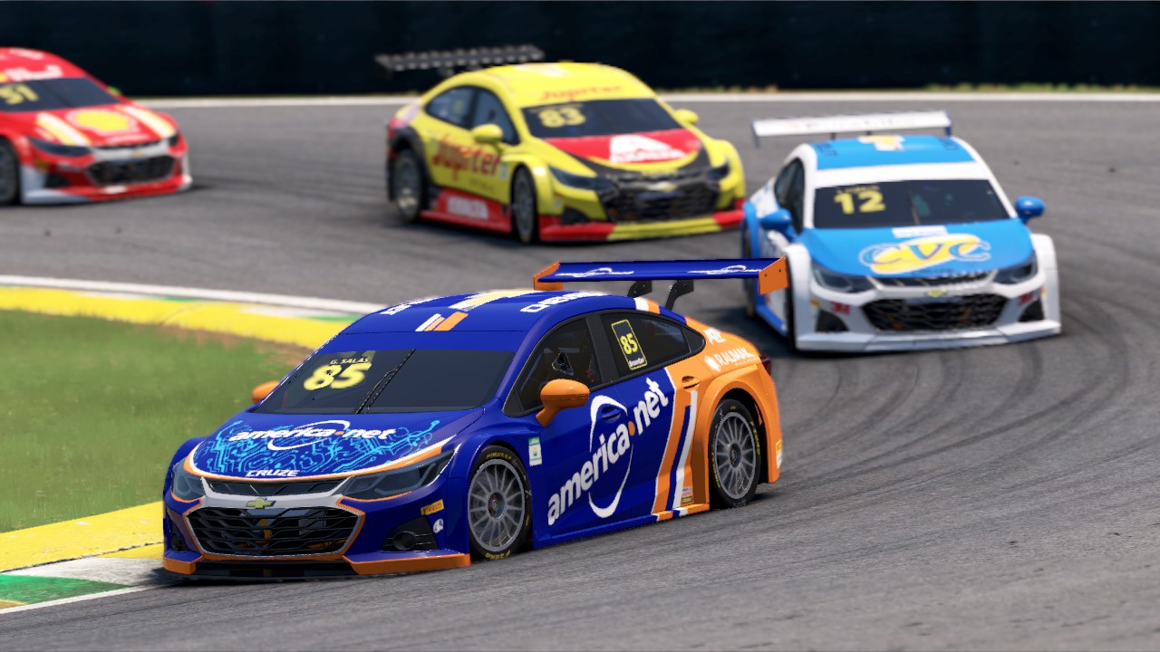 Com Massa na pista, Stock Car abre campeonato virtual
