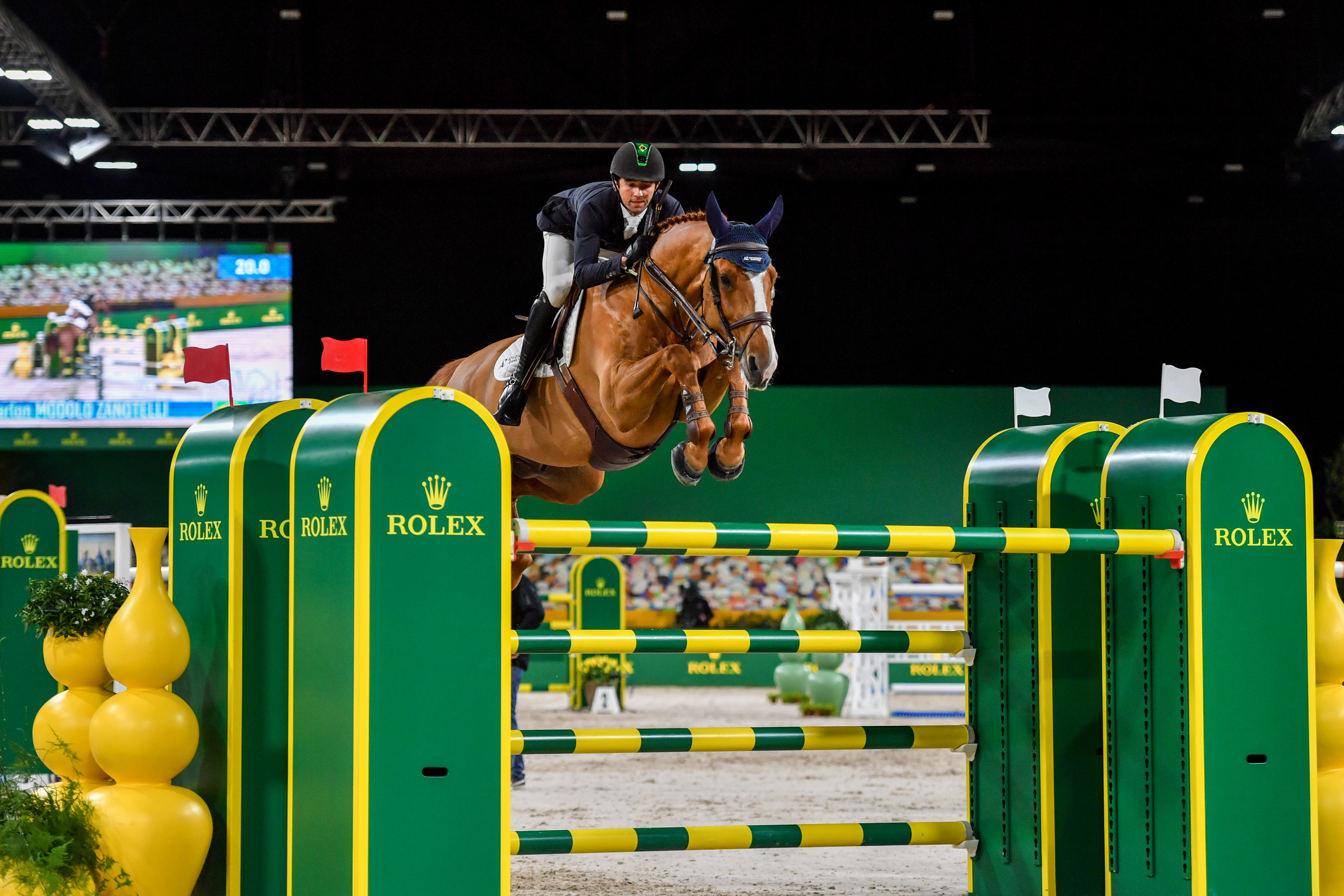 Marlon Zanotelli com VDL Edgar é vice no GP5* Rolex na Holand