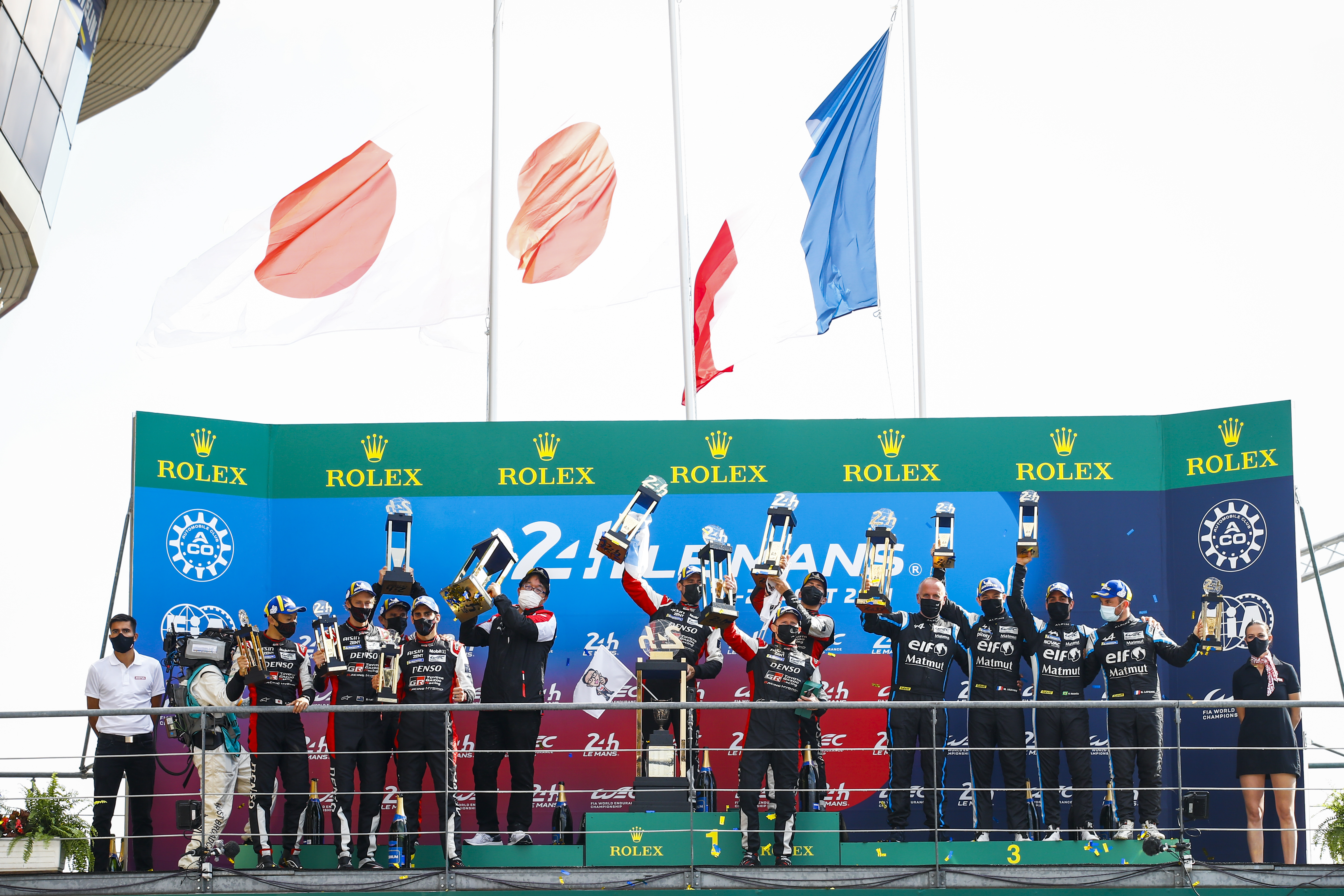 Brasil vai ao pódio na classificação geral em Le Mans
