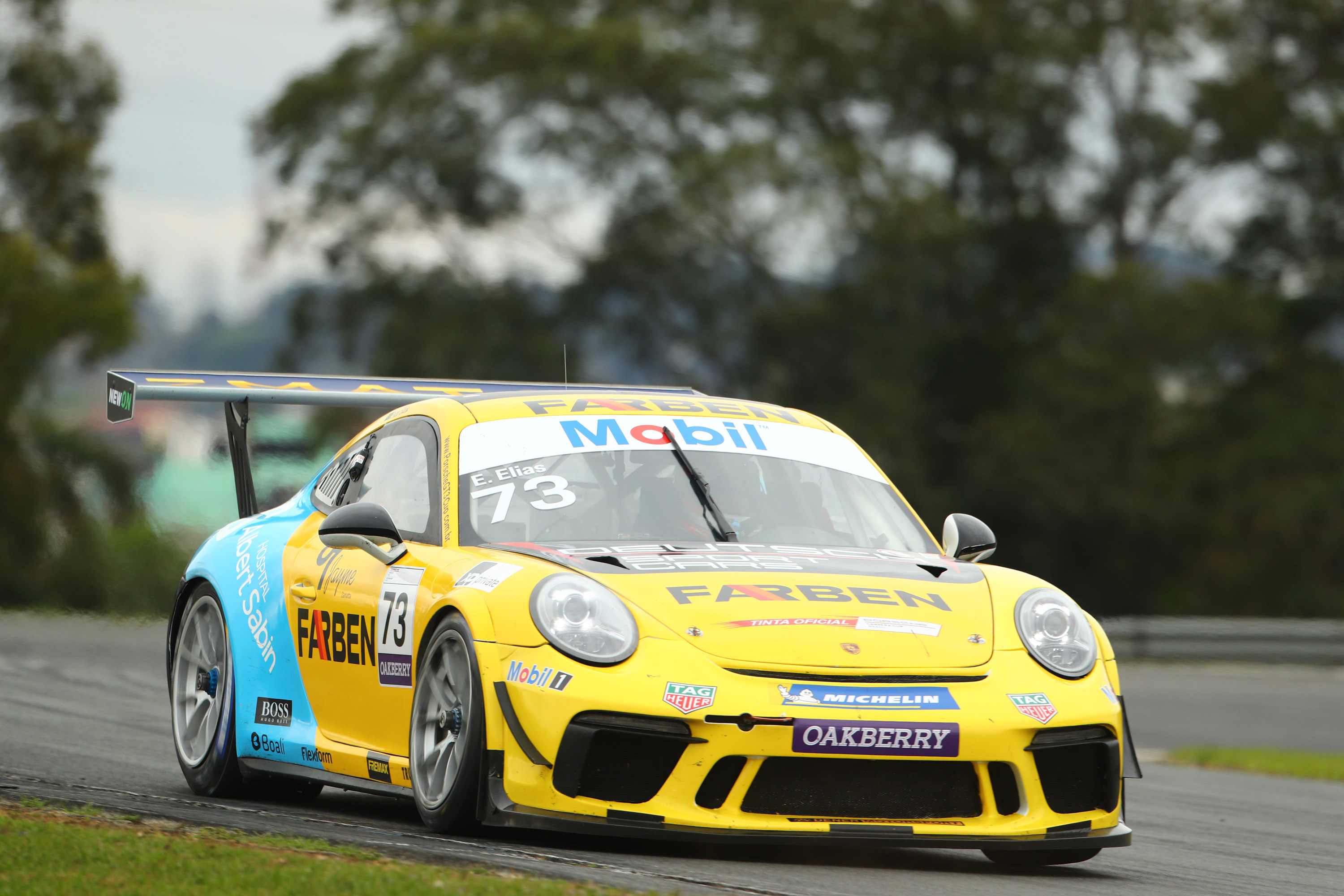 Porsche Cup: Enzo Elias se mantém no top 5 no campeonato