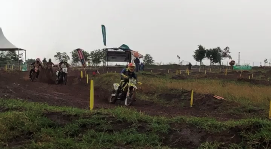 Chuva marca abertura do Campeonato Sul-Mato-Grossense de Velocross